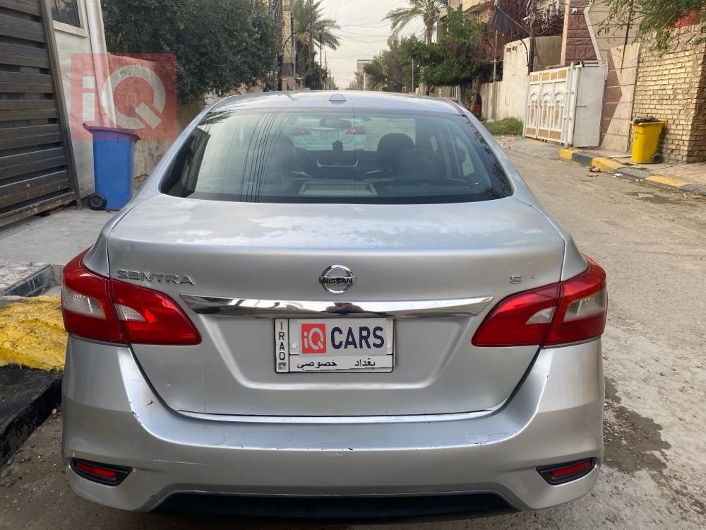 نيسان سنترا